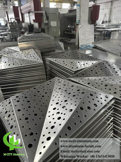 последние новости компании о Почему стоит выбрать облицовку из цельного алюминия вместо других вариантов?