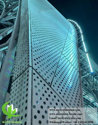 Хорошая цена Металлический пробивающий экран с ЧПУ Алюминиевые панели онлайн