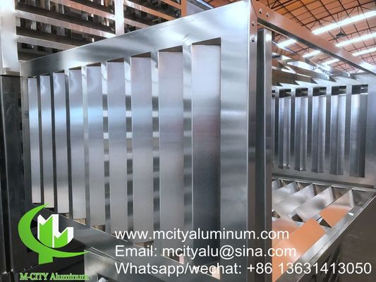 Хорошая цена Алюминиевая крышка внешнего кондиционера для отделки фасадов онлайн