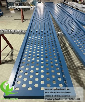 Хорошая цена Порошно-покрытая перфорированная алюминиевая фасадная панель с настраиваемыми конструкциями в 1200x2400 мм онлайн