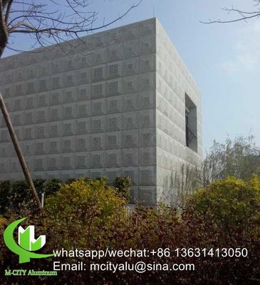 Хорошая цена Алюминиевая гравированная панель, покрытая порошком, с настраиваемыми цветами RAL и CNC-резанием для декорации шторных стен онлайн