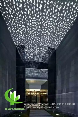 Хорошая цена 2 мм толщины Алюминиевая лазерная панель для декорации потолков и перфорированного алюминиевого фасада онлайн