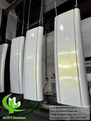 Хорошая цена Алюминиевая стеновая панель с ПВДФ-покрытием, настраиваемыми узорами и толщиной 3 мм для наружной облицовки онлайн