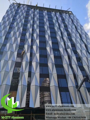 Хорошая цена Покрытая порошком твердая алюминиевая стена с размером 1200x2400 мм и перфорированным дизайном для облицовки фасадов онлайн