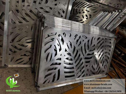 Хорошая цена Алюминиевый декоративный лист для окон ограждения с цветной краской онлайн