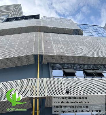 Хорошая цена Покрытие кондиционера с порошкообразным покрытием из перфорированного алюминия, тепловой насос, металлический экран 1600x4000 мм онлайн