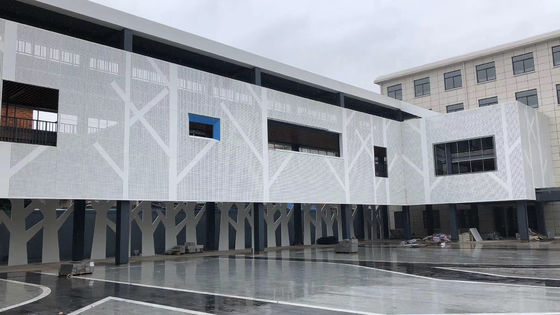 Хорошая цена Порошно покрытая 3 мм перфорированная алюминиевая фасадная панель с пользовательскими цветами RAL для облицовки зданий онлайн