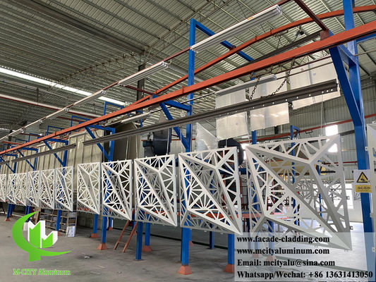 Хорошая цена Массивная алюминиевая панель 3D металлическая облицовка дизайн огнеупорный антиржавый PVDF цвет клочка толщиной 3 мм онлайн