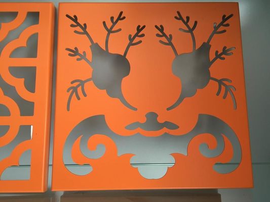 Хорошая цена Декоративная по заказу перфорированная металлическая панель Порошок покрытый толщиной 3 мм квадратная форма онлайн